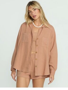 Fashion Relaxed Button-Front Women's Shirt in Dusty Rose